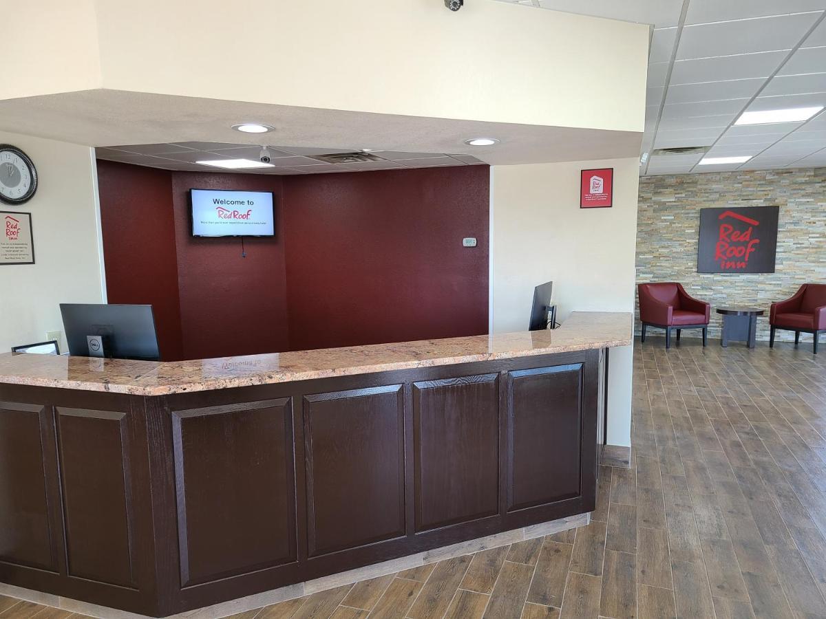 Red Roof Inn Стонтон Экстерьер фото